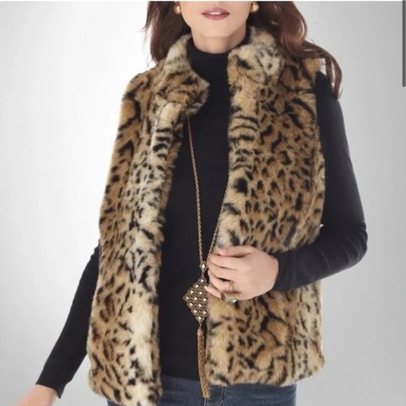 Chico’s Leopard Print Faux Fur Vest Size 1 (M) Animal Print Sleeveless Jacket - Picture 1 of 12